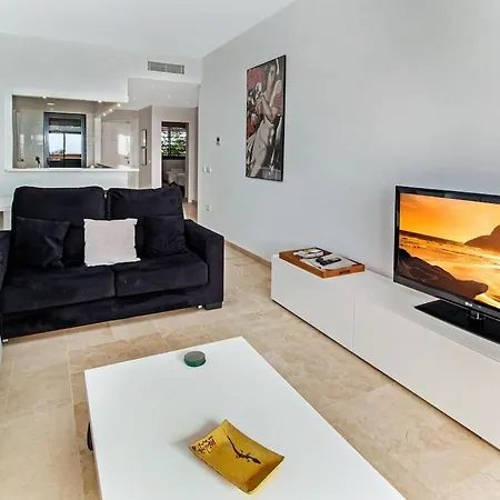 Rock Bay With Wonderful Sea View And 5 Minutes From The Apartment Manilva