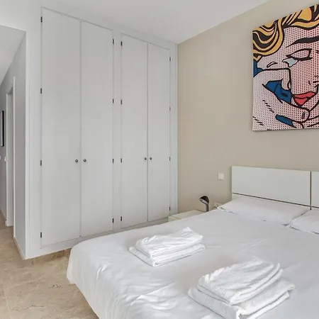 Rock Bay With Wonderful Sea View And 5 Minutes From The Manilva
