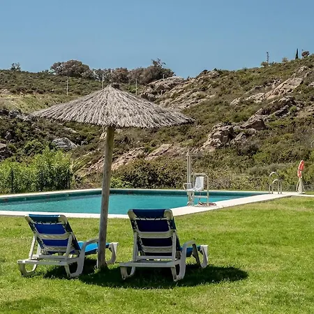 Apartment Rock Bay With Wonderful Sea View And 5 Minutes From The *